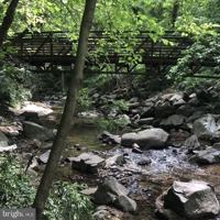 featured image of 702 Chaney Dr #202