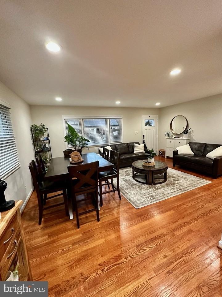 9610 50th Pl - Photo 6 of 14
