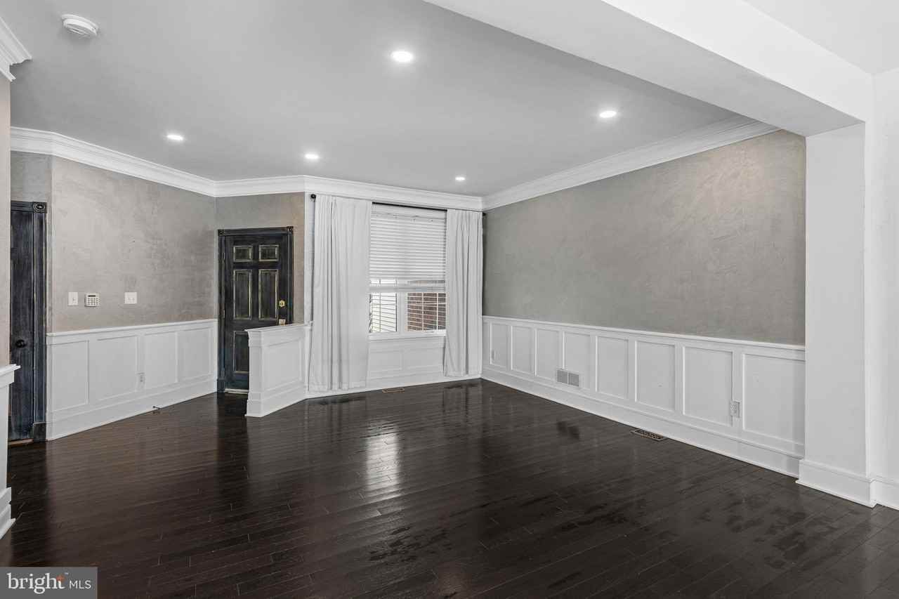 2475 N Whittmore St - Photo 4 of 40