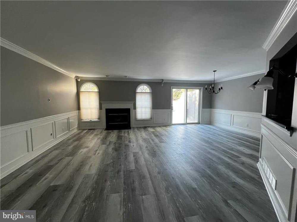 103 Greenbrook Ct - Photo 2 of 8