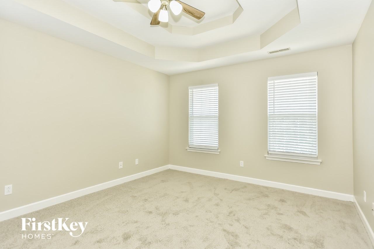 4801 Mara Vista Drive - Photo 7 of 15
