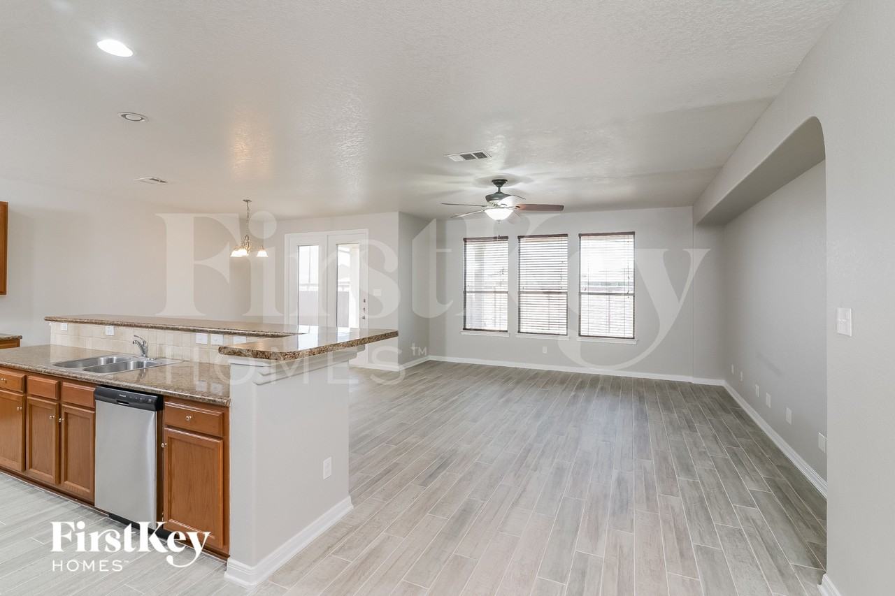 13231 Joseph Phelps - Photo 3 of 16