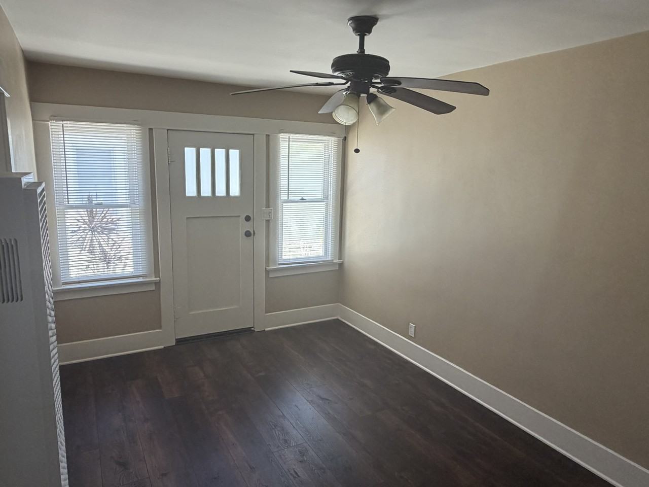 814 Main St #5 - Photo 5 of 10