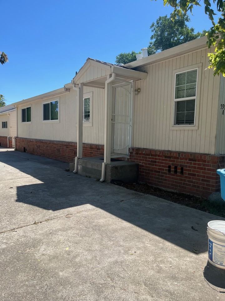 5911 Poplar Ave #A - Photo 2 of 16