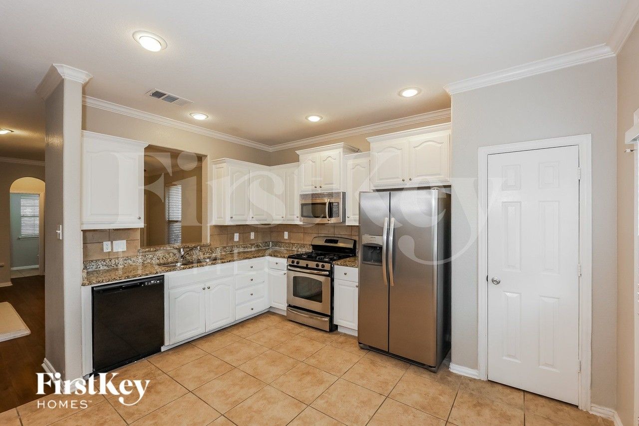 3040 Thicket Bend Ct - Photo 7 of 17