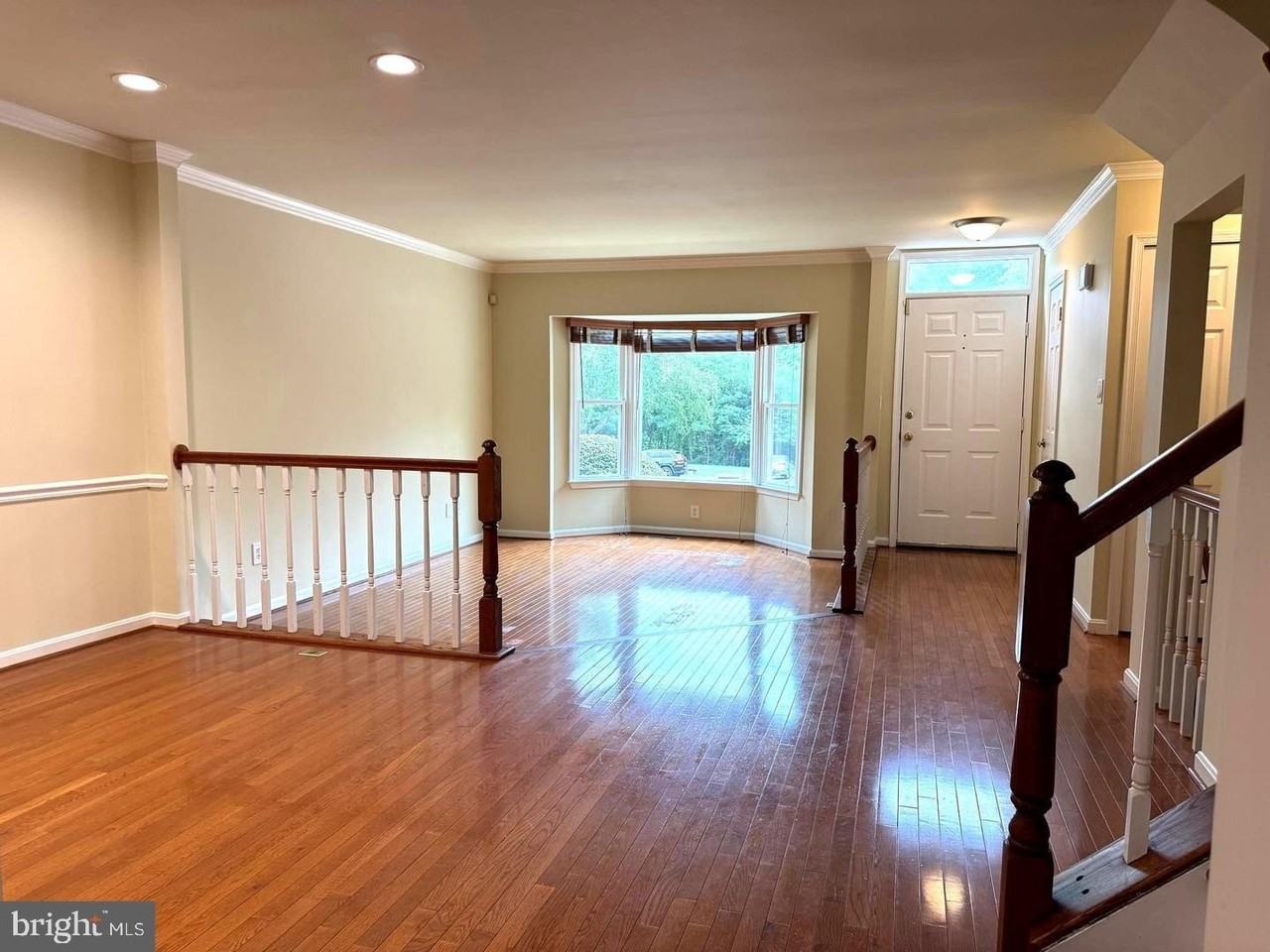 5316 Ridley Ct - Photo 2 of 31
