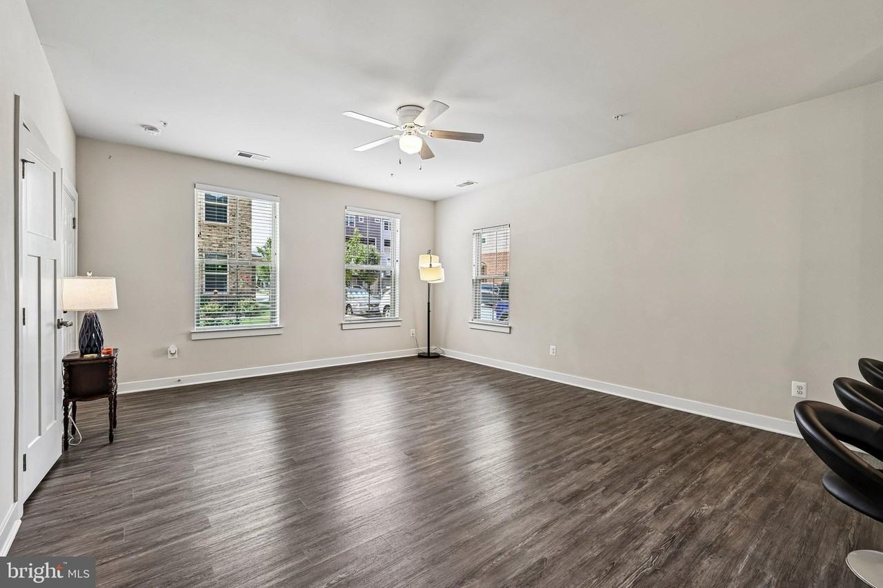 24745 Monk Meadows Ter - Photo 6 of 37