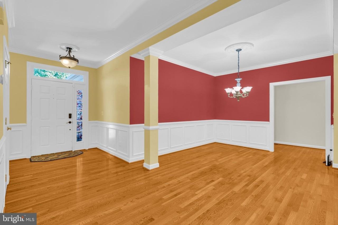 46855 Willowood Pl - Photo 7 of 44