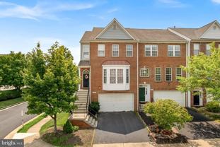 43801 Maison Blanc Sq - Photo 1 of 1