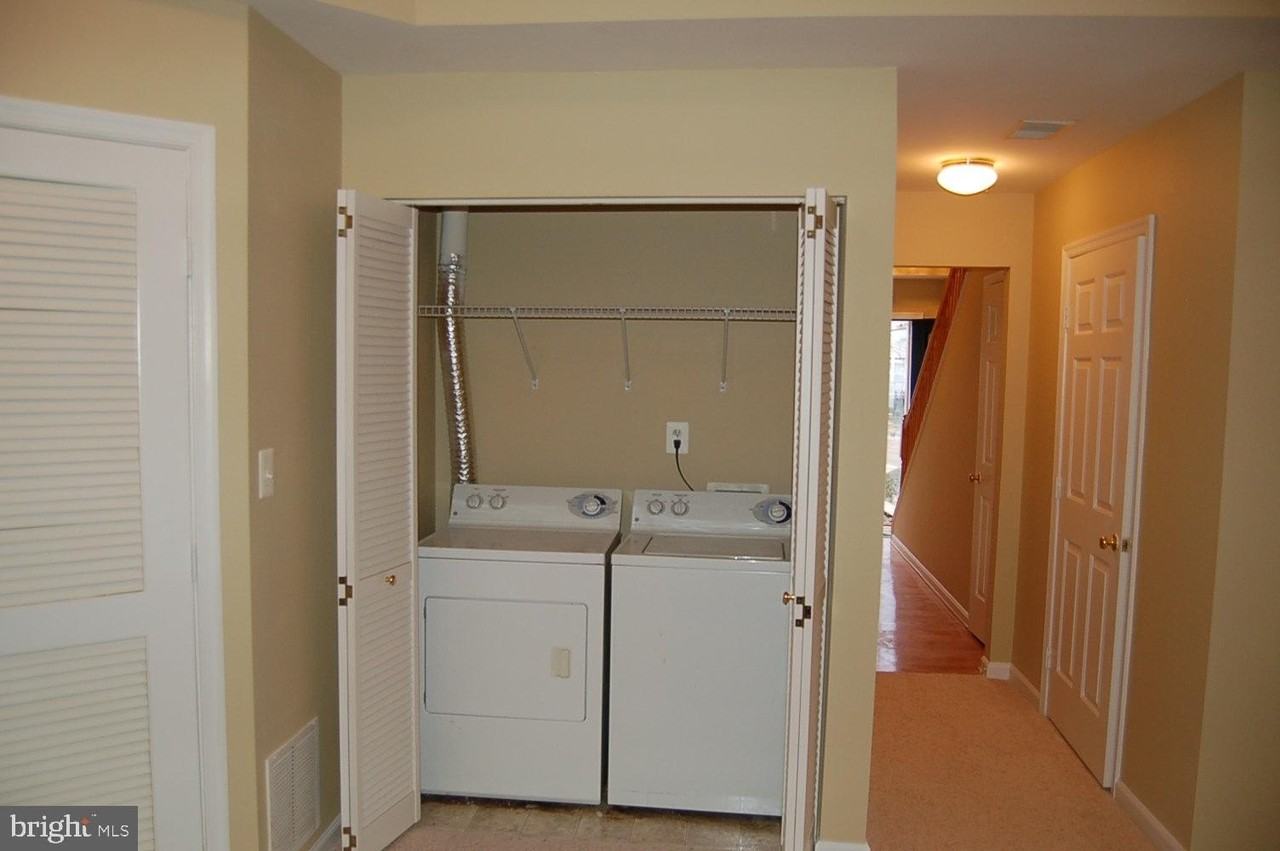 4081 Cressida Pl #F - Photo 5 of 30