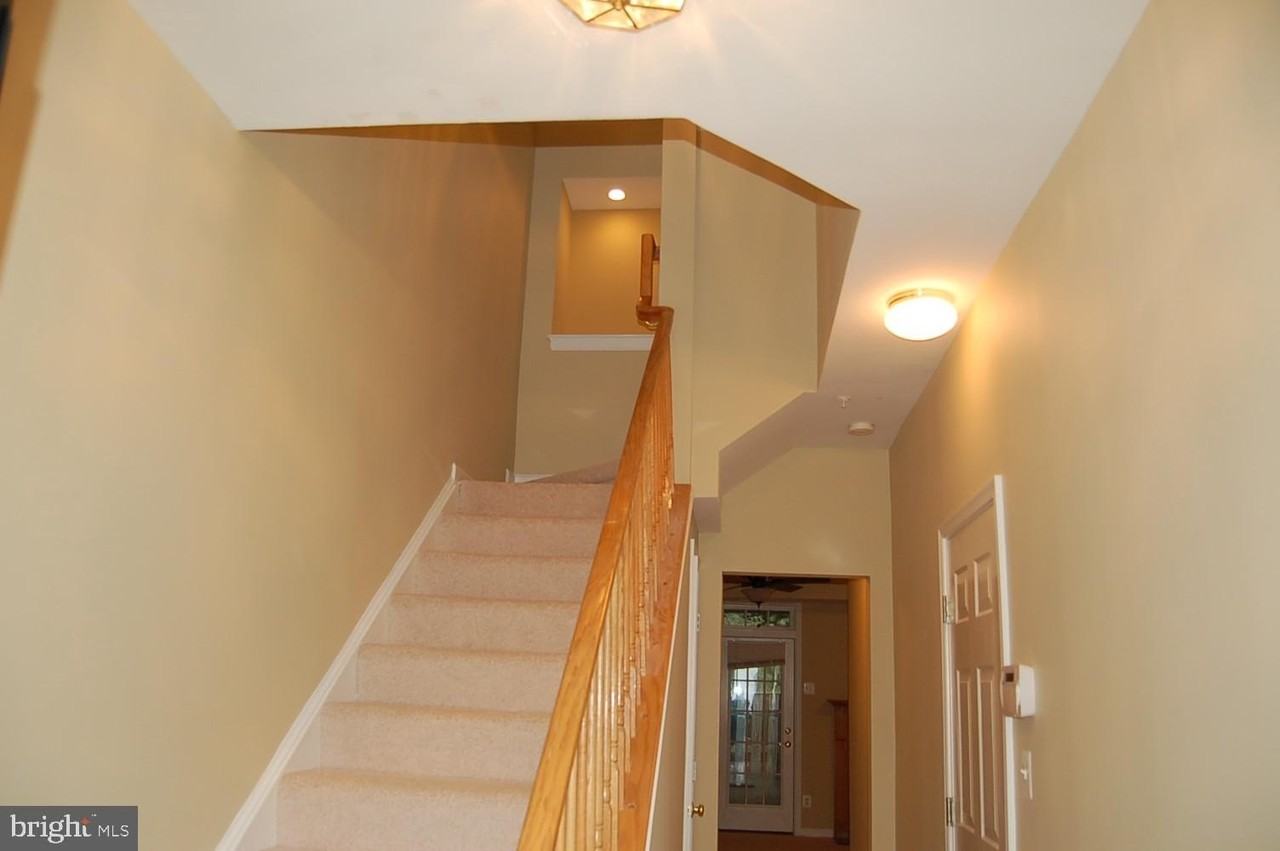 4081 Cressida Pl #F - Photo 7 of 30