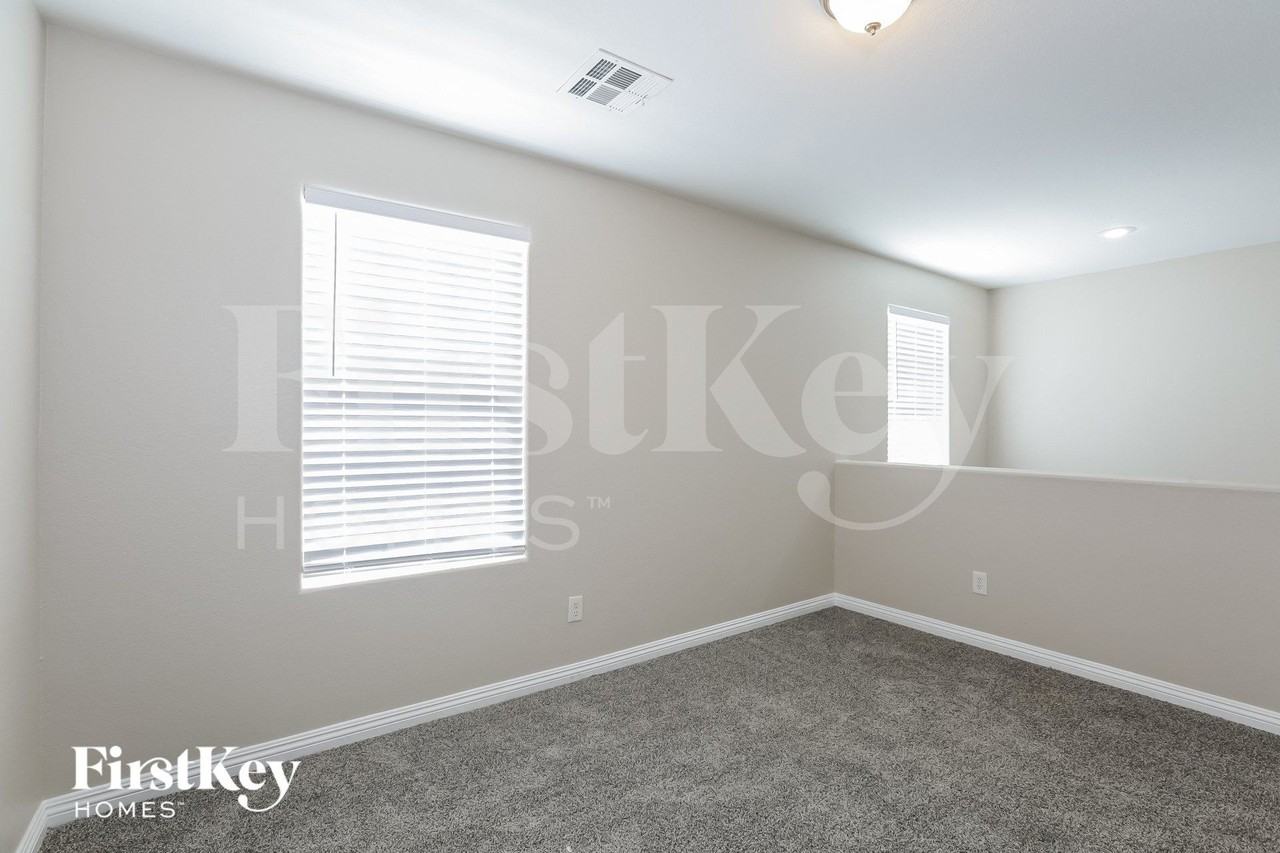 6380 Cactus Dahlia St - Photo 7 of 15