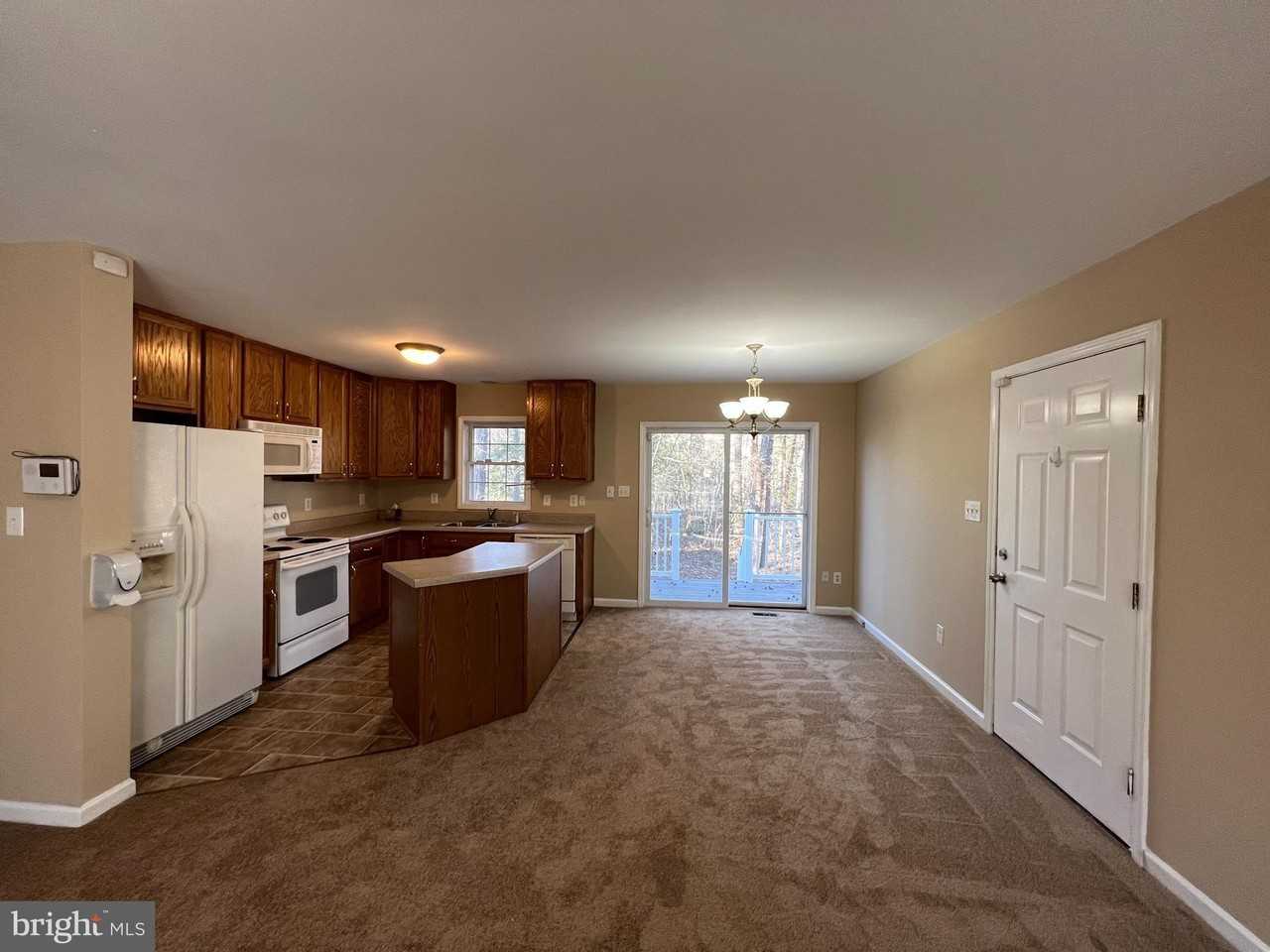 21 Fort King Dr - Photo 5 of 10