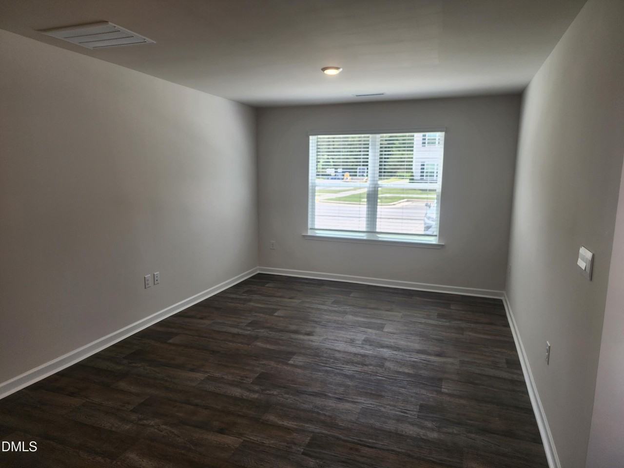 8640 Brixton Shay Dr - Photo 4 of 12