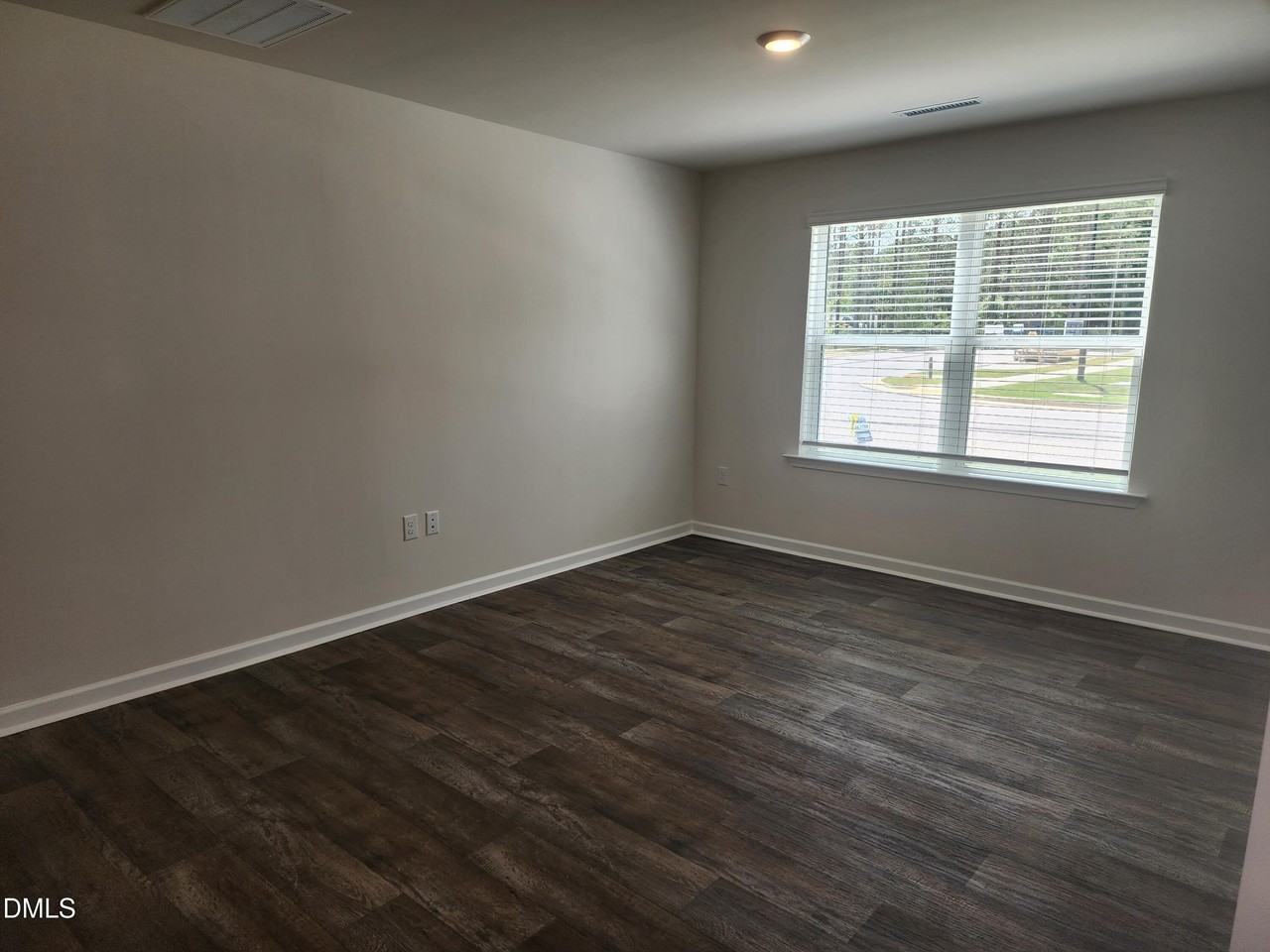 8640 Brixton Shay Dr - Photo 5 of 12
