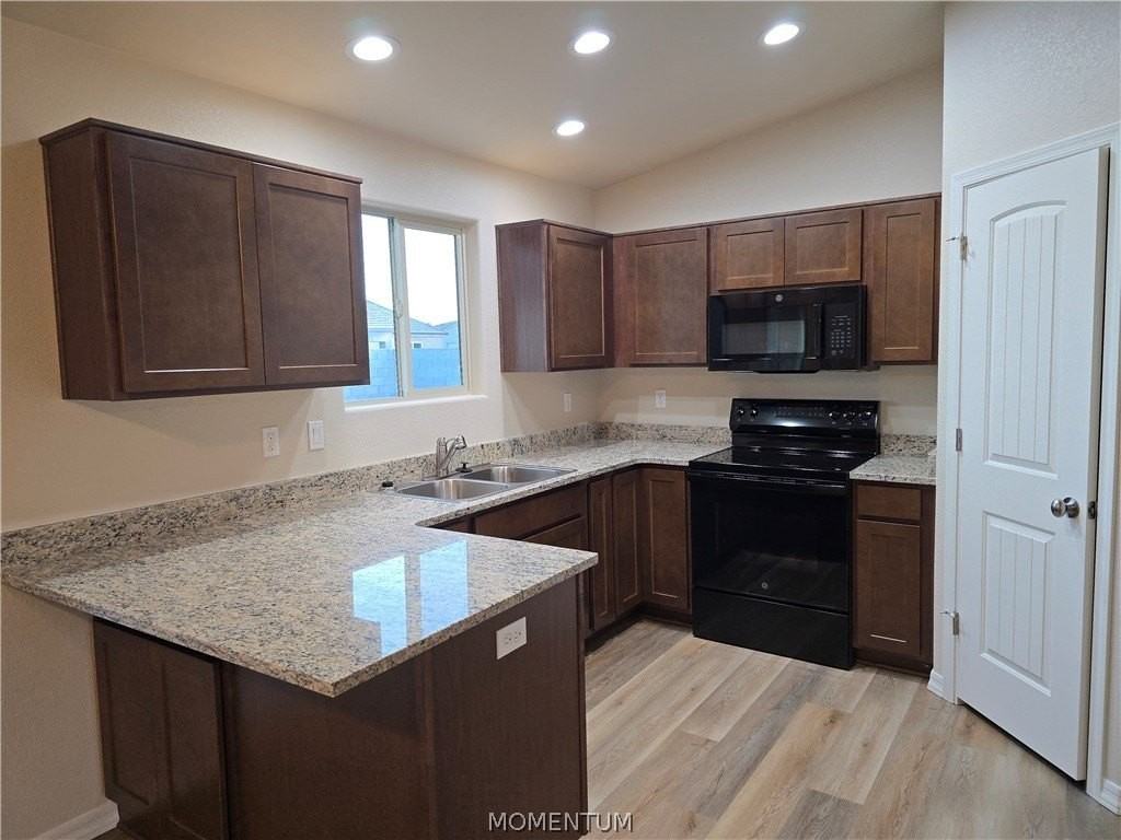 3378 E Rusty Spur Ave - Photo 7 of 26