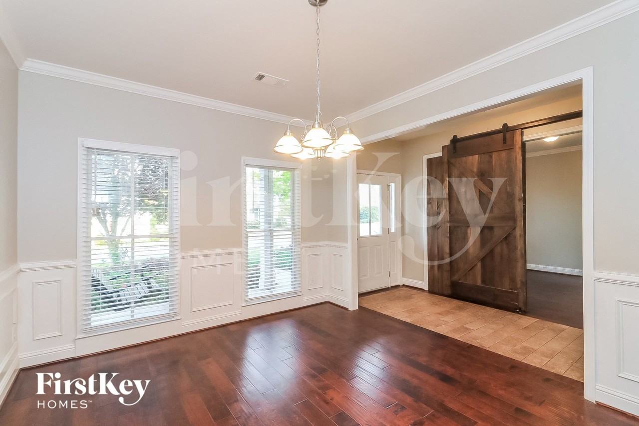 27 Treadstone Ln - Photo 5 of 15