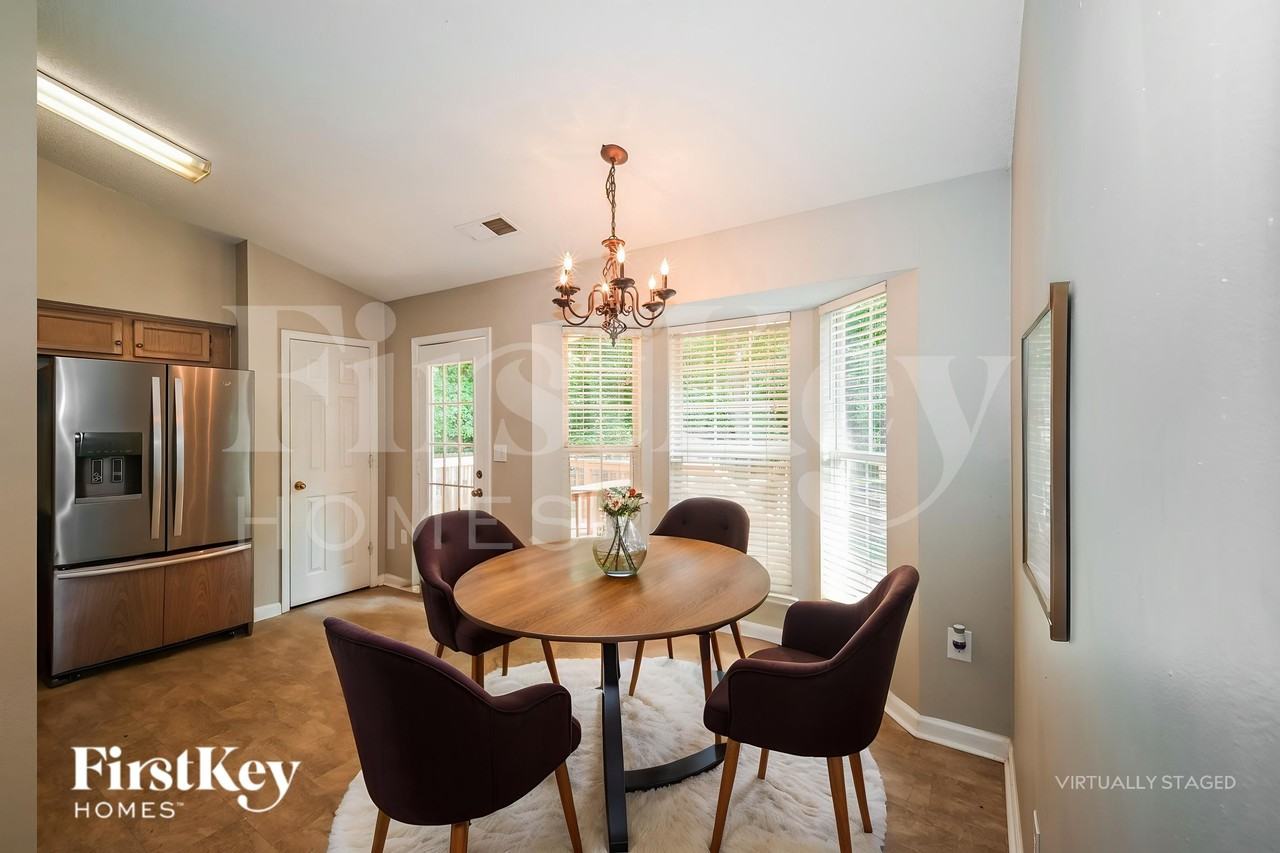 16126 Amber Field Dr - Photo 7 of 19