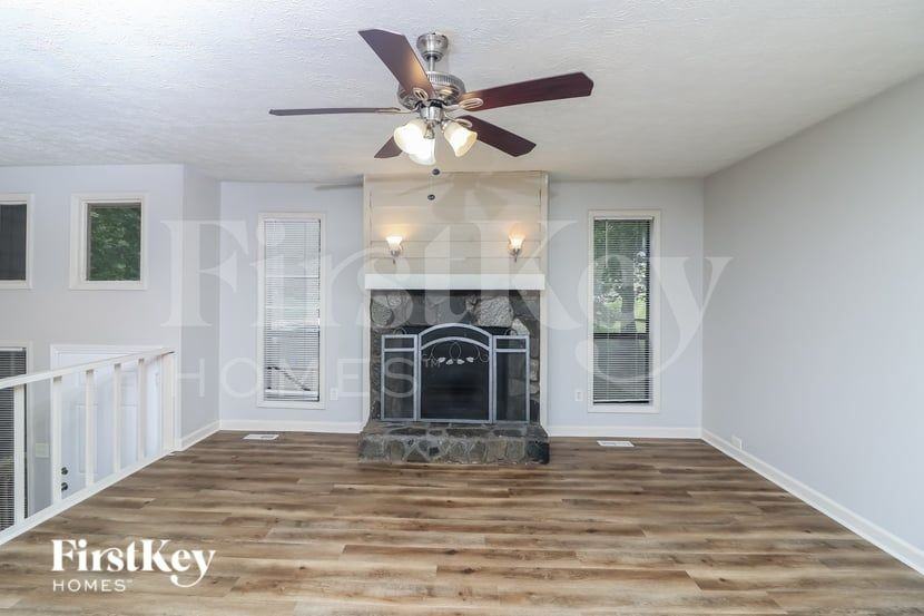 2845 Tray Ct - Photo 4 of 16