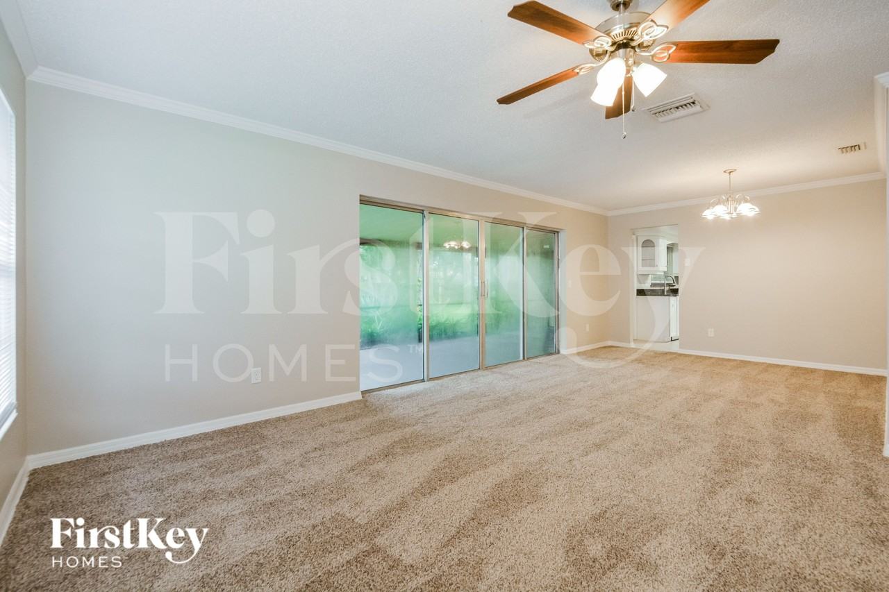 848 Benchwood Ct - Photo 2 of 16