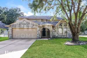 featured image of 7447 Woodland West Dr