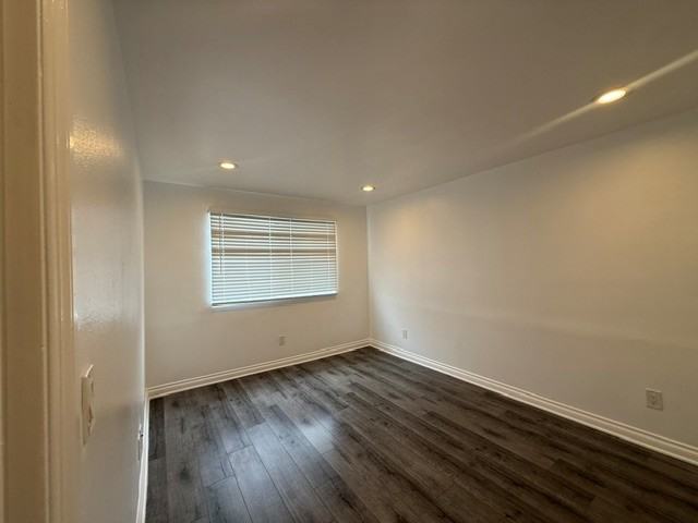 237 E Anaheim St #3 - Photo 6 of 11