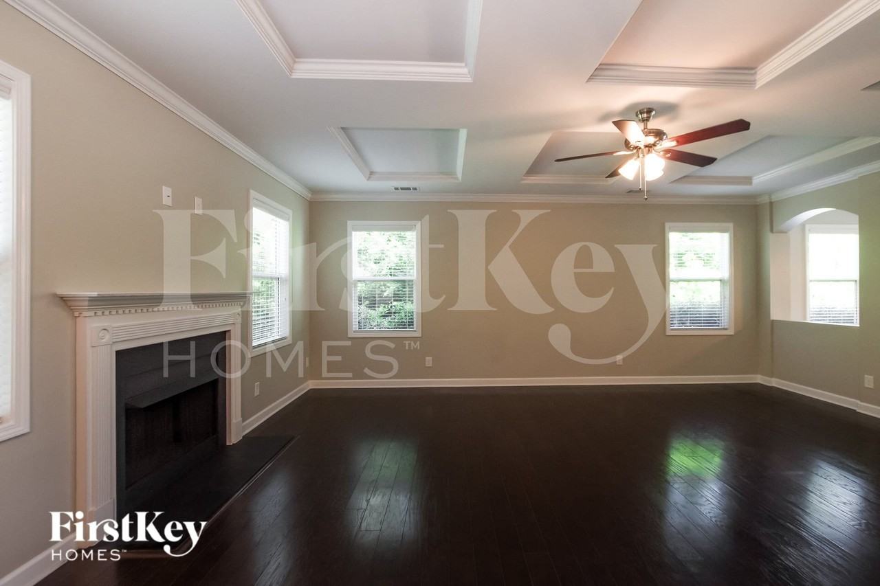 5607 Samuel Neel Rd - Photo 4 of 15
