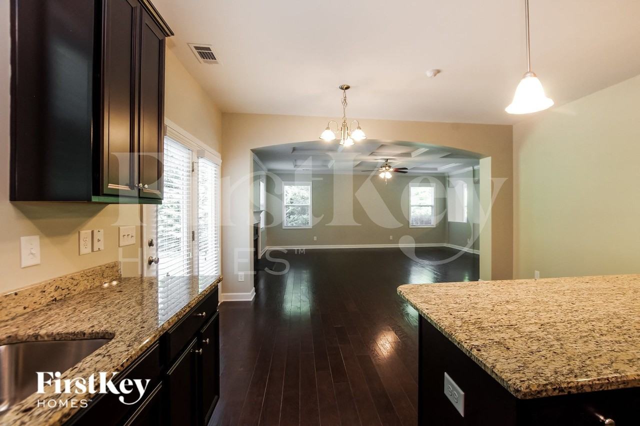 5607 Samuel Neel Rd - Photo 5 of 15