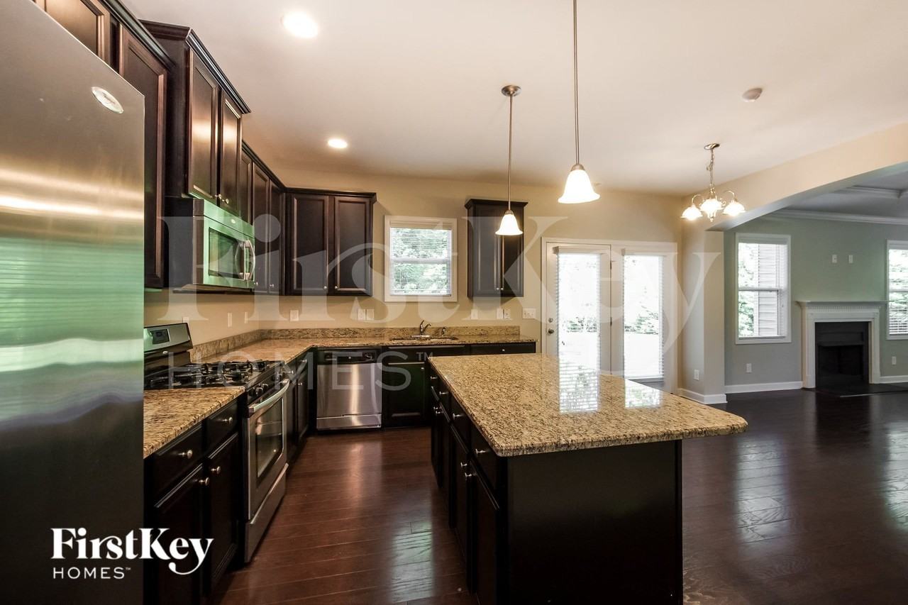 5607 Samuel Neel Rd - Photo 7 of 15