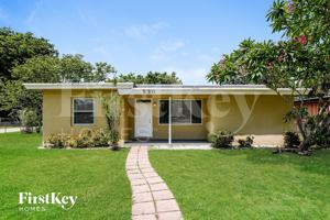 featured image of 530 S 28th Ave