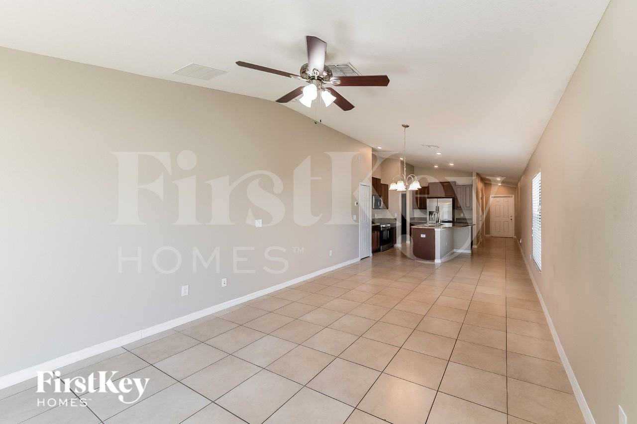 5045 Brickwood Rise Dr - Photo 3 of 20