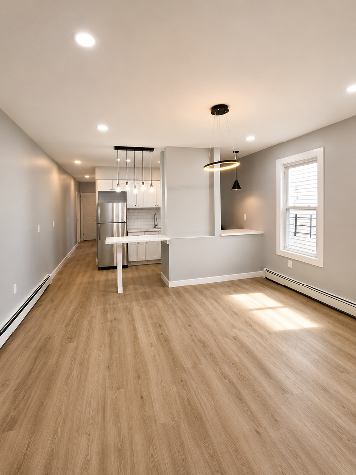 139 N 11th St #1RC - Photo 5 of 8