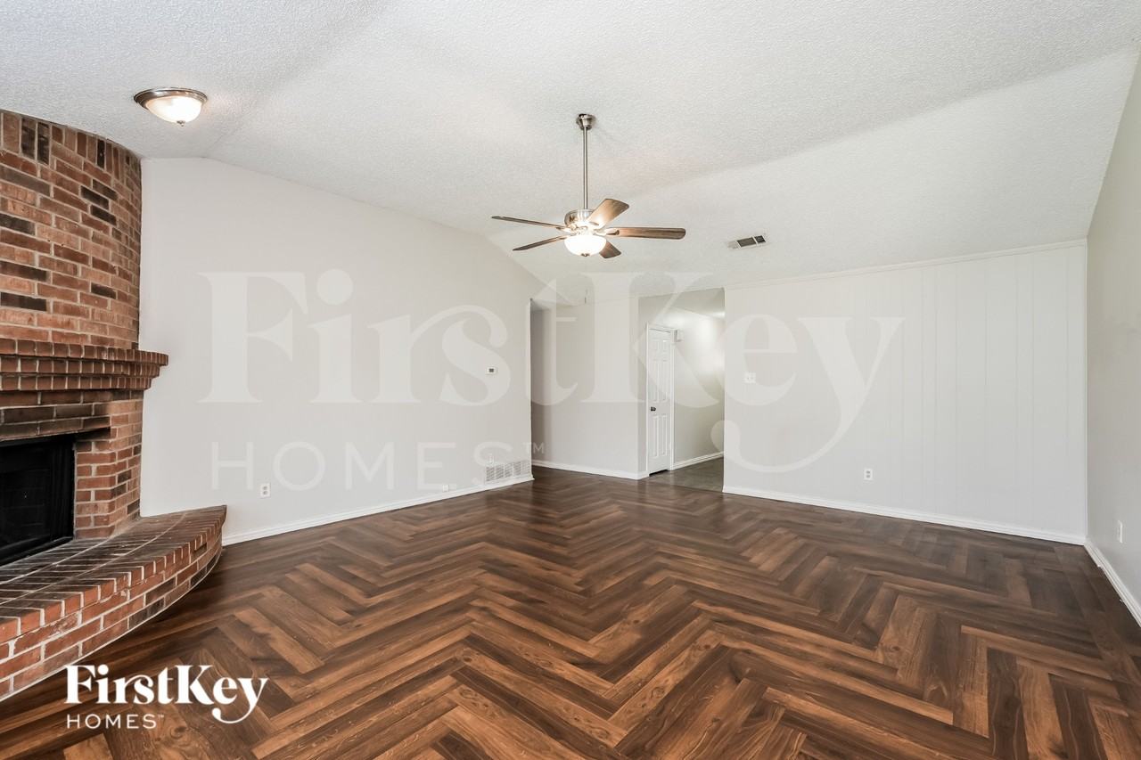 4121 Gentle Springs Dr - Photo 3 of 16