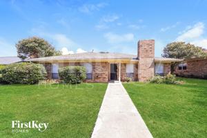 featured image of 1841 College Pkwy