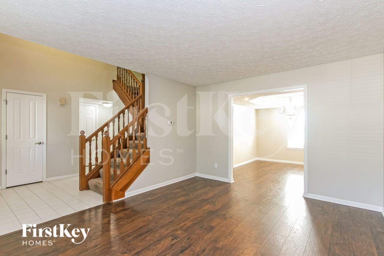 1580 Winding Creek Trl - Photo 3 of 16