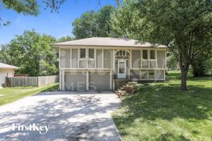 featured image of 15605 Allen Ave