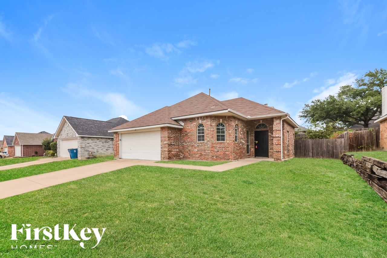 144 Pinion Ln - Photo 2 of 16