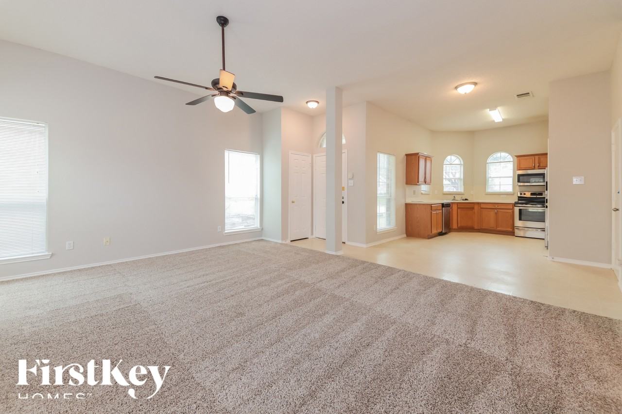 144 Pinion Ln - Photo 5 of 16