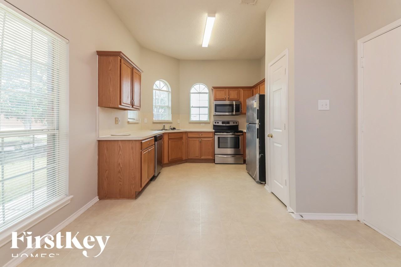 144 Pinion Ln - Photo 7 of 16