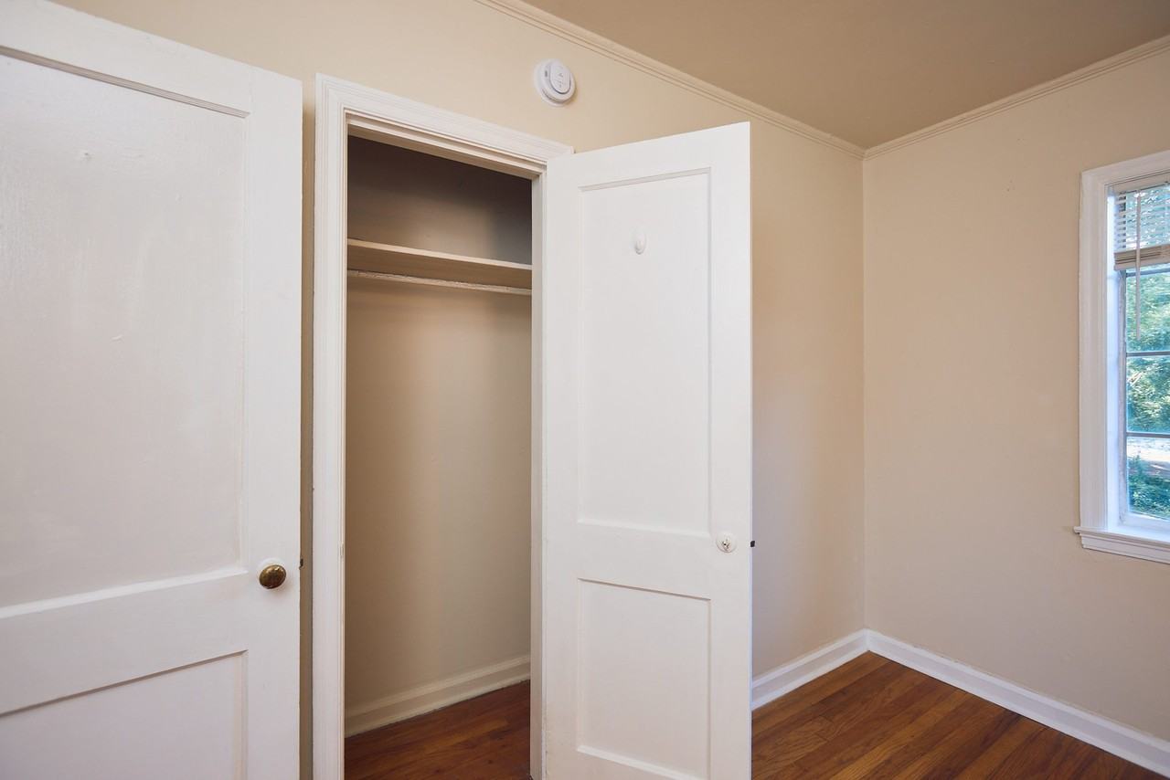 1086 Briarcliff Road NortheastUnit 3 #3 - Photo 6 of 7