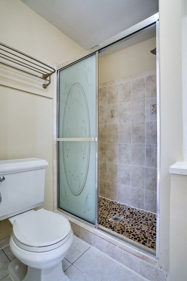 7913 Central Park Cir - Photo 6 of 50