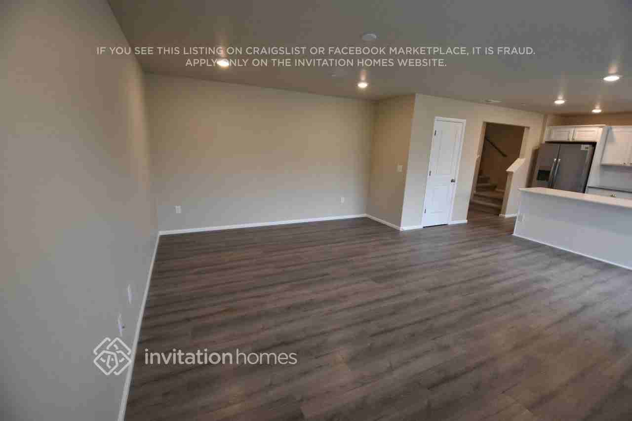 1709 Cushing St Sw - Photo 2 of 33