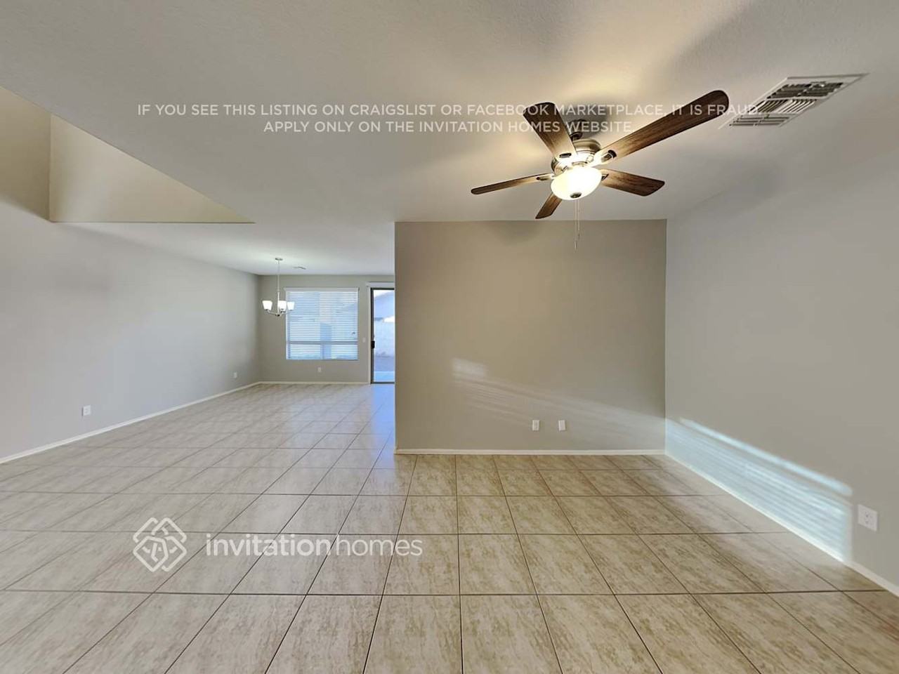 858 E Nardini St - Photo 4 of 19