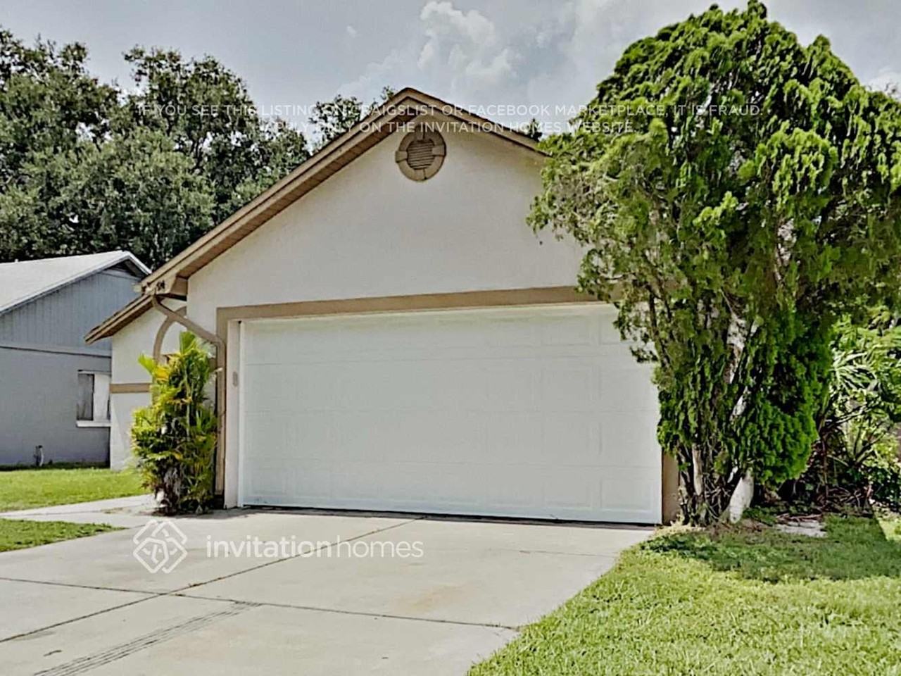 1714 Brandon Trace Ave - Photo 3 of 20