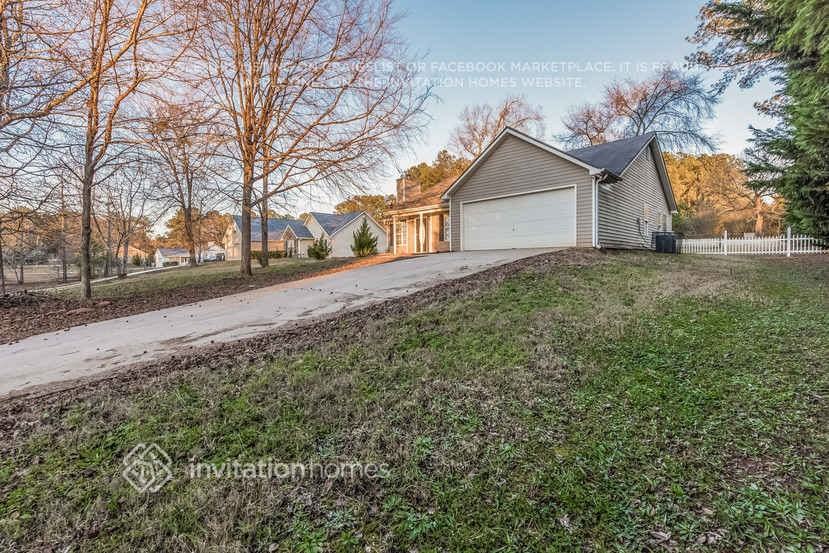 617 Veal Rd - Photo 2 of 5
