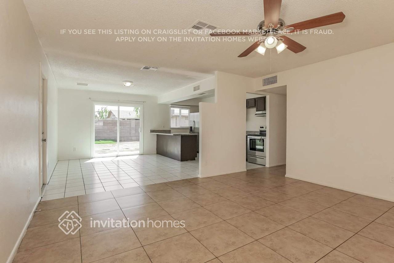 3007 N 79th Dr - Photo 5 of 18