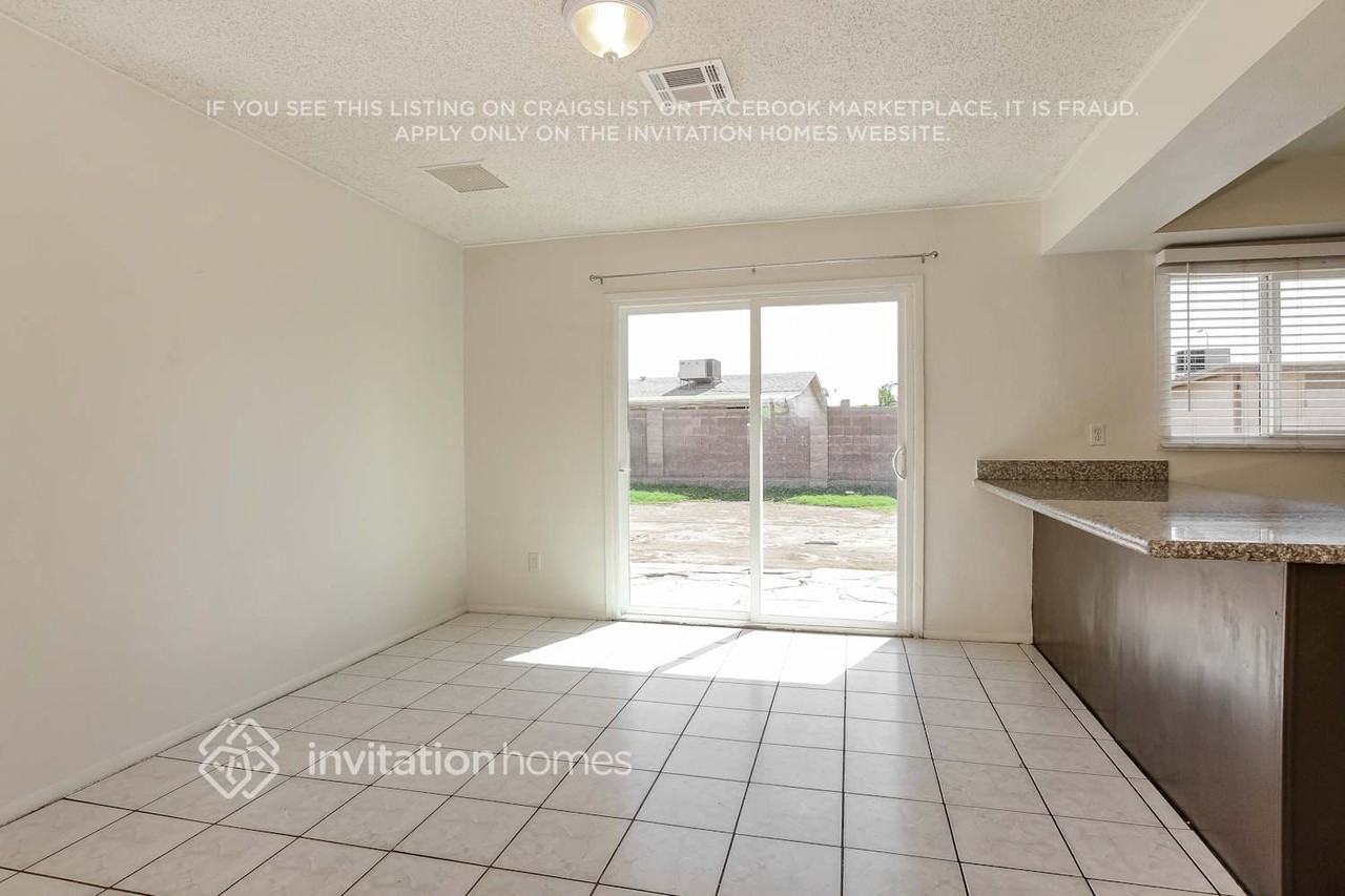 3007 N 79th Dr - Photo 7 of 18