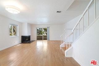 901 5th St #A - Photo 4 of 8