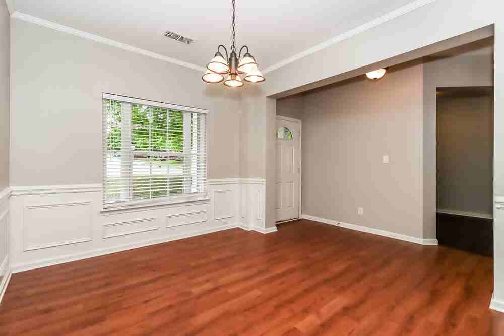 3815 Green Pasture Rd - Photo 7 of 17