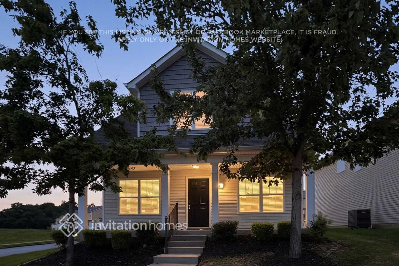 1601 Sprucedale Dr - Photo 4 of 20